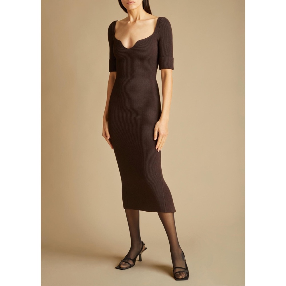 🎁HOLIDAY SHOPPING LIST🎁 Khaite Leana Body-Con Knit Midi Dress 🤎